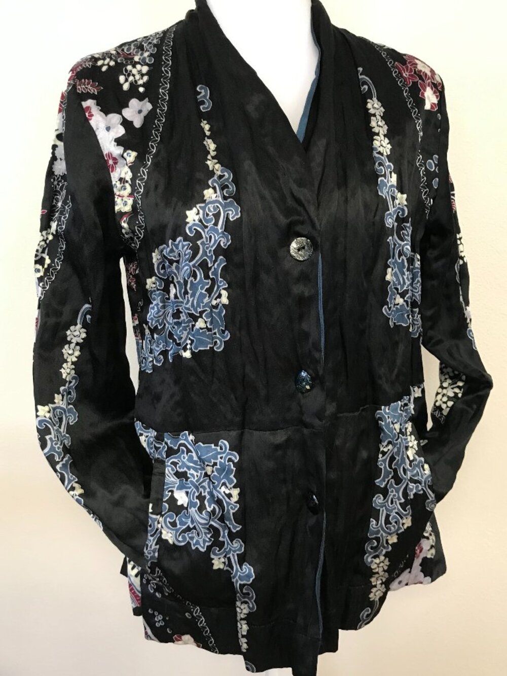 Citron Santa Monica silk blend jacket in size Medium